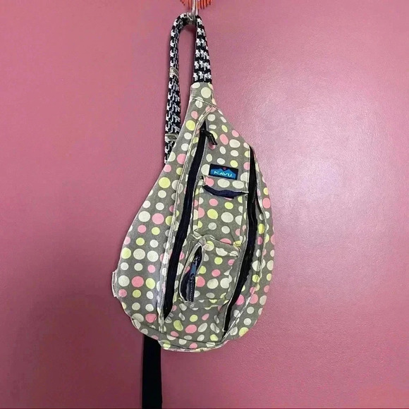 Kavu Poke Dot Backpack - Picture 2 of 7